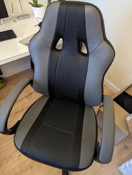 Krzesło biurowe gamingowe JYSK