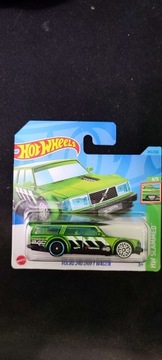 Hot Wheels Volvo 240 Drift Wagon Zielony 