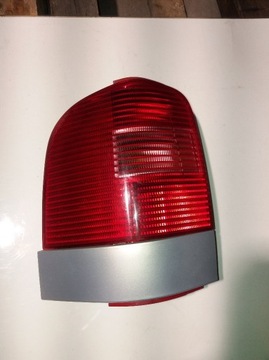 Lampa tylna lewa sharan 1 lift 2002r