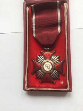 Srebrny Krzyż Zasługi PRL z oryginalnym pudełkiem