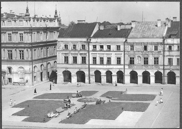 Zamość, Rynek, zabytkowe kamieniczki w Rynku..