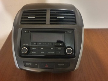 Radio Mitsubishi 8701A495