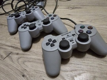 PADy do PS1 - Dualshock SCPH-1200 / BDB / Gwar.