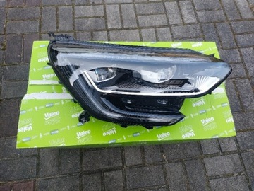 renault megane IV lapma przednia prawa led