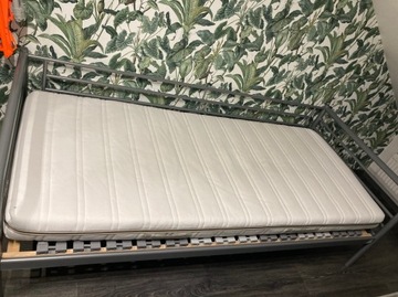Stalowe łóżko IKEA komplet