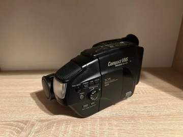 Kamera JVC GR-AX55U na kasety