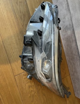 Lampa Toyota Sienna 2021 r. Działająca