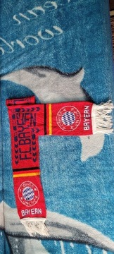 Szalik FC Bayer Monachium z lat 90 