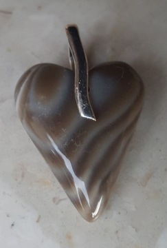 Wisorek-srebro,wybity znak-Kamien naturalny