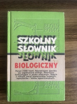 Szkolny słownik biologiczny