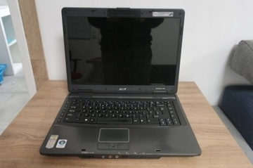 Laptop Acer TravelMate 5520 na części