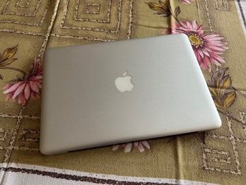 MacBook Pro mid 2012 | i5 | 8 GB | BDB