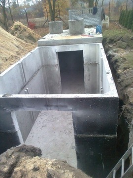 Szambo betonowe, zbiornik na deszczówkę, piwniczka