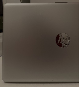 HP laptop 15-da0012nw 8GB 15.6 srebrny Windows 10
