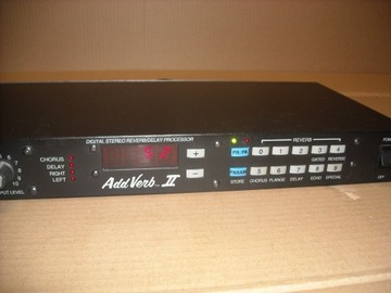 Stereofoniczny procesor pogłosowy ADDVERB II