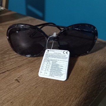 Avon Okulary przeciwsłoneczne