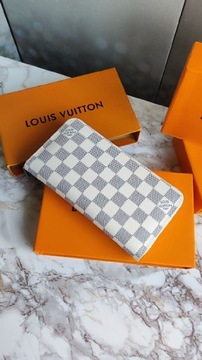 LUX Portfel damski Louis Vuitton 