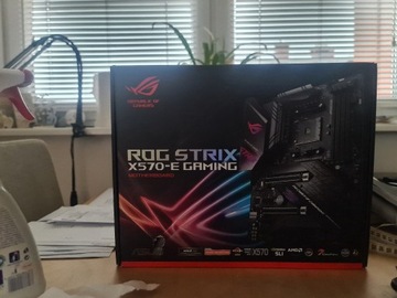 Płyta główna ATX Asus ROG Strix X570-E Gaming