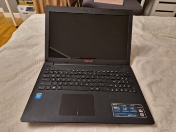 Laptop Asus R515M na części 