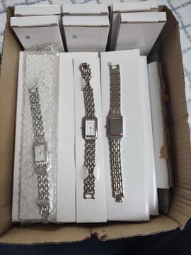 Box zegarków 59 sztuk 