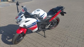 Honda CBR 125 2015