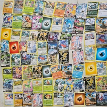 Karty Pokemon 876 kart pokemon 