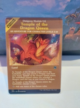 MTG: Temple of the Dragon Queen *BORDERLESS*