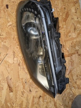 Lampa VW caddy,Touran 2010-15