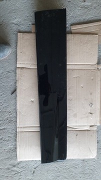 Listwa drzwi lewy przód  kuga II lift