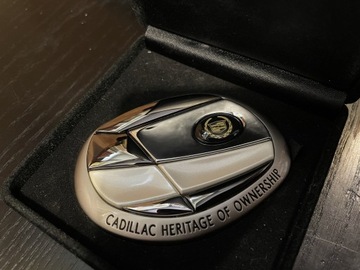 Emblemat Znaczek Medal Cadillac Na Gril
