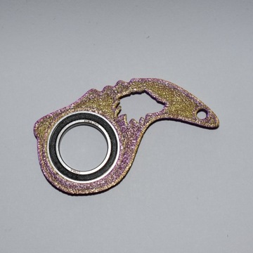 Keyrambit karambit spinner brelok wolf wilk zawieszka do kluczy łożysko