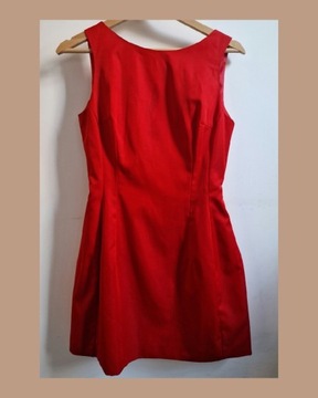 Sukienka koktajlowa, czerwona mini