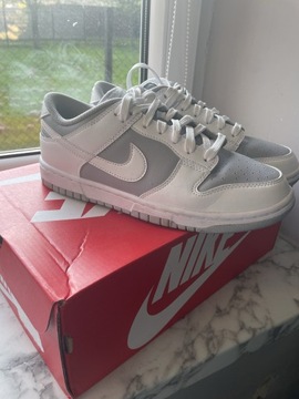 Nike dunk low retro white grey