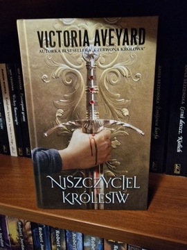 VICTORIA AVEYARD - NISZCZYCIEL KRÓLESTW - nowa