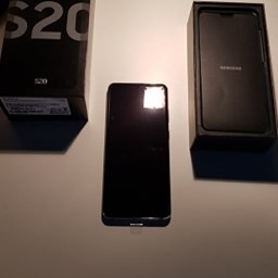 Samsung S20 Nowiutki jeszcze nie włączany 