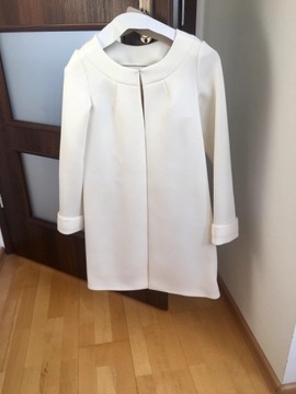 Płaszcz biały z pianki S/XS