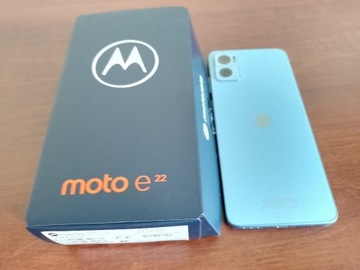 Smartfon Motorola Moto e22 4/64 GB niebieski