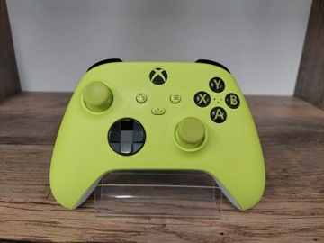 Kontroler pad Xbox Wireless Controller 1914 żółty gwarancja