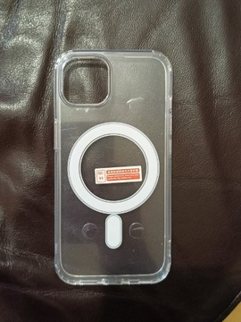 Etui iPhone 13 clear 