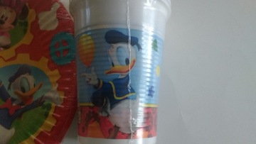 Nowe plastikowe kubeczki Myszka Mickey na urodziny