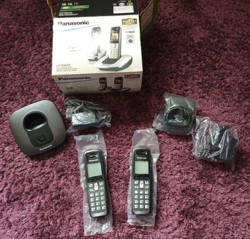 Telefon Panasonic KX-TG6412 - dwie słuchawki