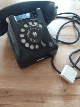 Aparat telefoniczny RWT T-4  1957r  sprawny