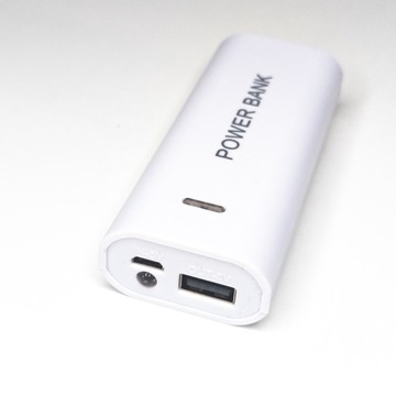 Powerbank na 2 akumulatory 18650 USB 5V 1.5A