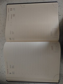Kalendarz książkowy 