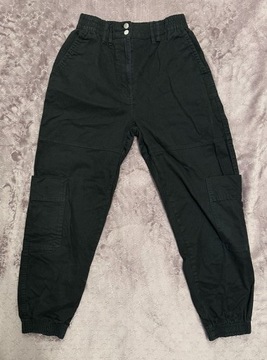 Spodnie Jeansy damskie Bershka czarne Rozmiar: 38