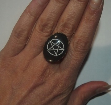 Pierścionek PENTAGRAM Amulet Gwiazda Talizman