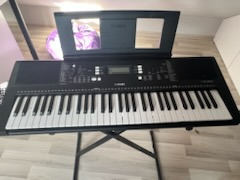 Keyboard YAMAHA YPT-360