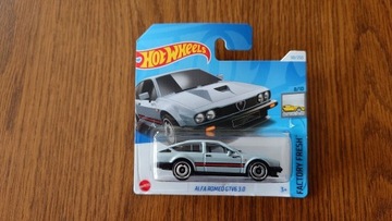 Hot Wheels Alfa Romeo GTV 3.0