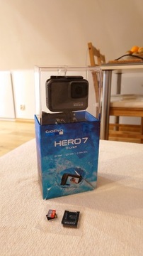 GoPro Hero 7 kamerka + opaska na głowę+ szelki 