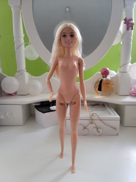 Lalka Barbie Malibu